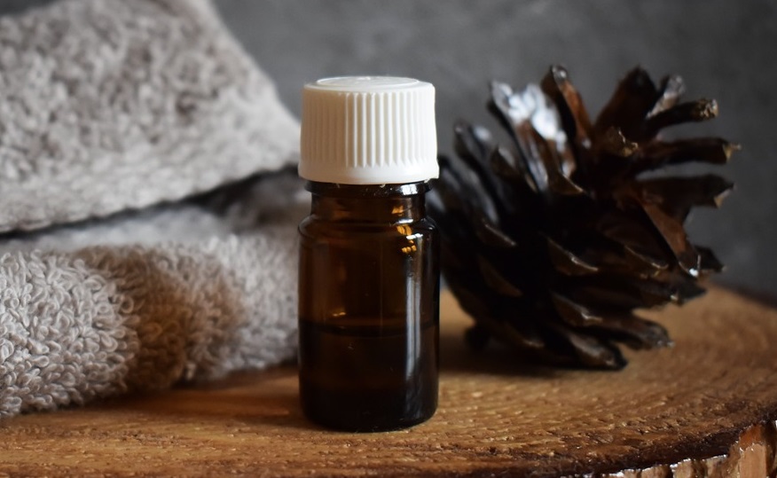 How To Treat Toenail Fungus During Pregnancy with Jojoba Seed Oil